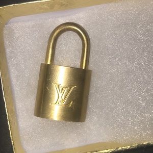 Louis Vuitton lock and key